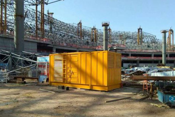 潢川发电机出租如何判断空气滤清器是否需要更换？
