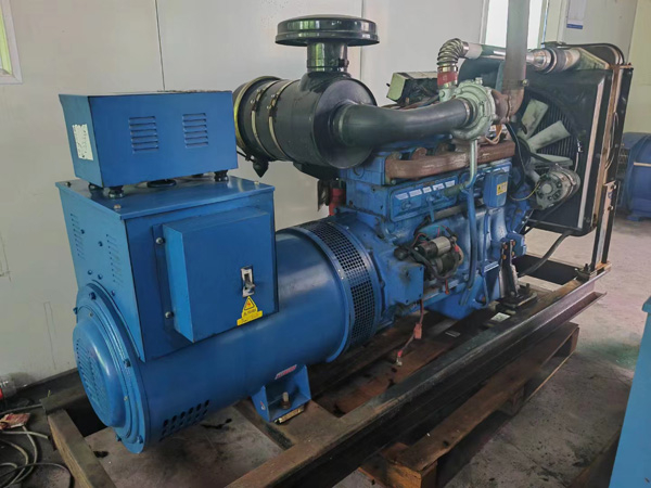 潢川100kW柴油发电机组使用多级机油有哪些优缺点？